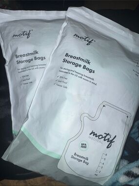 motif Medical White Breastmilk Storage Bags - BPA Free (2 packs new never opened
